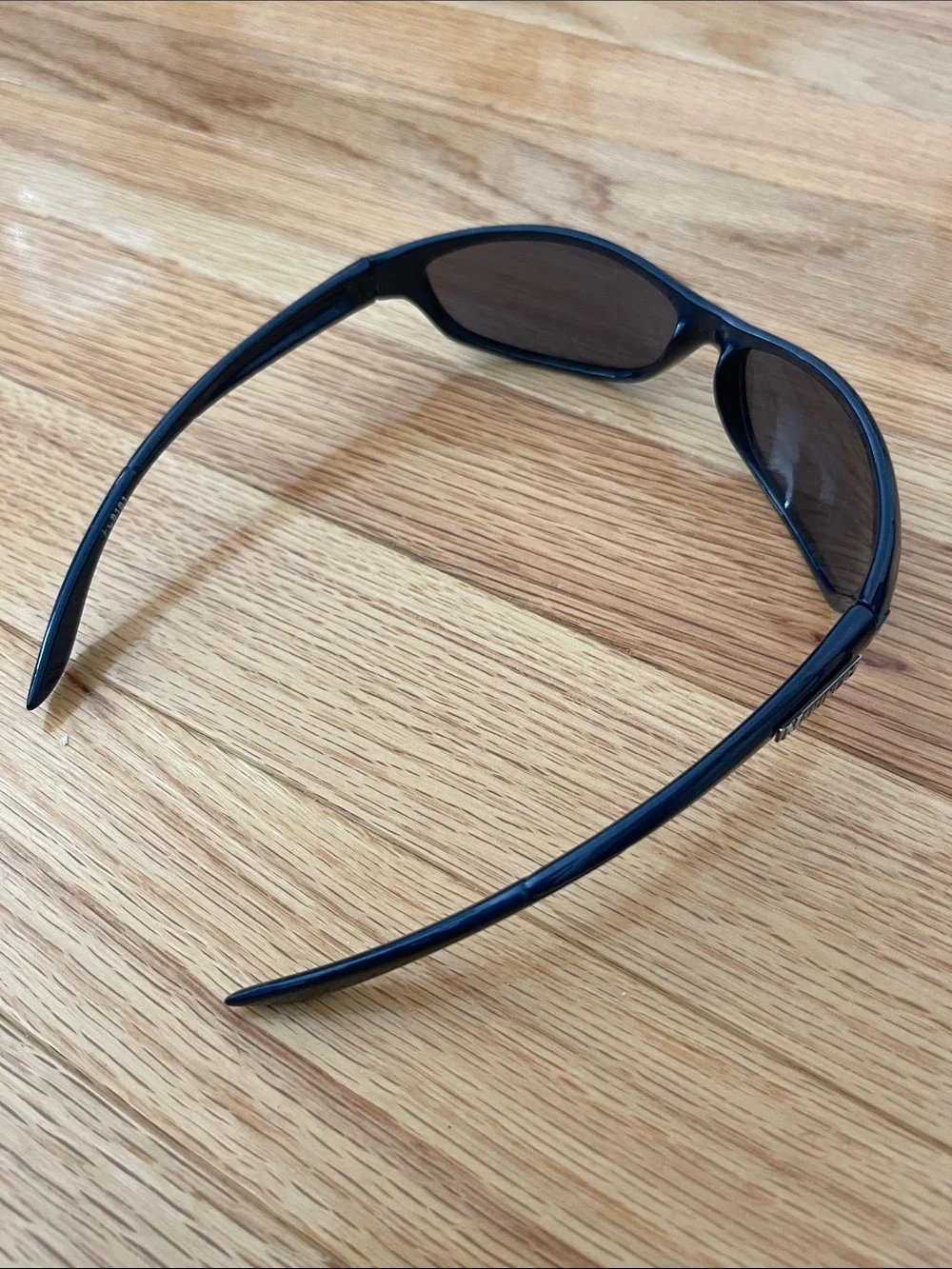 Seattle Mariners LOMAS Branded Wraparound Navy Blue Sunglasses - Dark Lenses